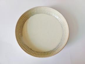 香炸粉加少许清水拌到没有干粉，最后淋少许食用油拌到酸奶状即可。