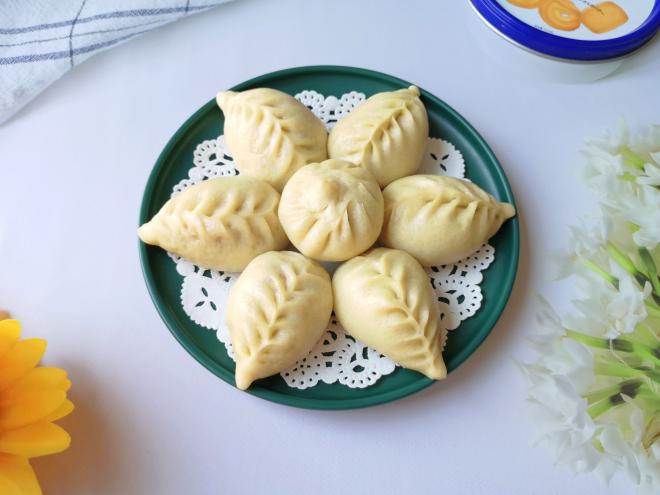 杂粮牛肉小笼包