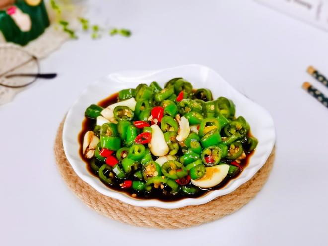 酱油腌辣椒