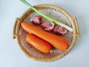 准备好所有食材。