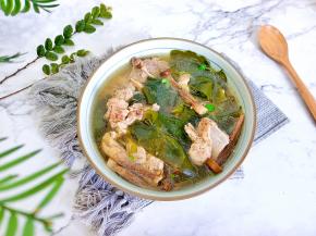 鹿茸菇吃起来脆脆的，嫩嫩的。