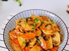 来一杯牛奶，我的早餐。