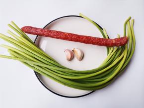 准备好所有食材。