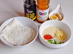 准备食材。