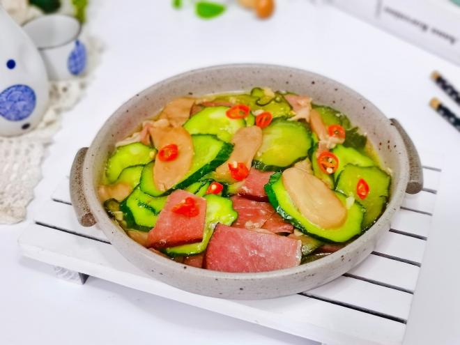 腊肉炒黄瓜