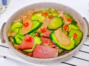 荤素搭配好看又营养。