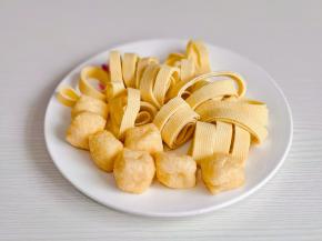 豆制品拼盘。