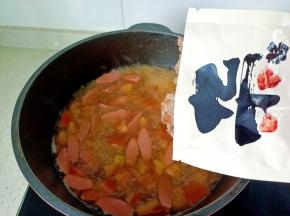 加料包开大火煮开。