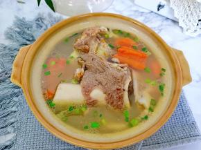 汤汁鲜香味美。