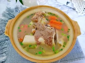 汤汁鲜香味美。