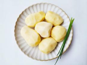 准备好所有食材。