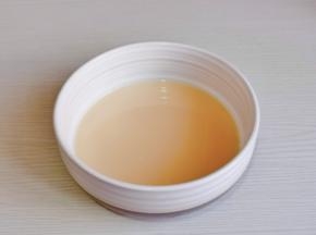 养乐多+炼乳混合。