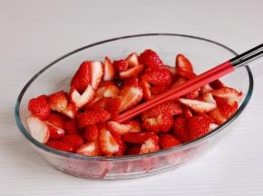 搅拌均匀腌制30分钟。