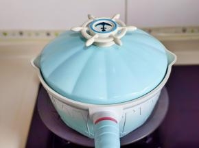 盖上盖子大火烧开。