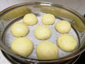 香喷喷的包子出锅了。 