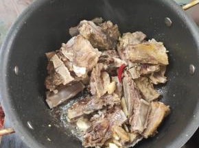 再翻炒七八下！