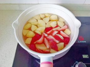 加草莓，沃柑，金桔片，蓝莓。