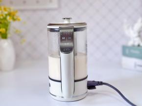 盖上茶篮，链接电源。