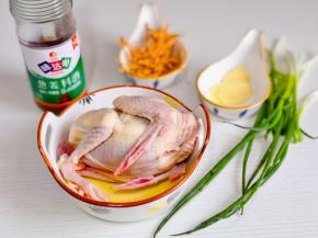 准备食材。