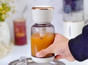 装上气泡弹，拧紧就好啦！