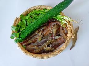 准备好所有食材。