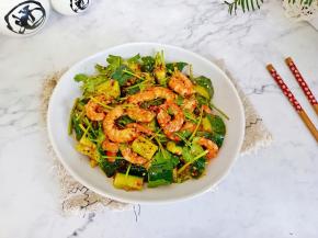 淋上料汁拌匀即可。