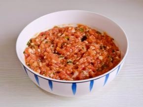 顺时针搅拌均匀。