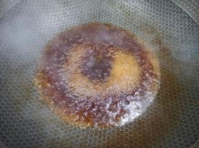 烧至冒大泡。 