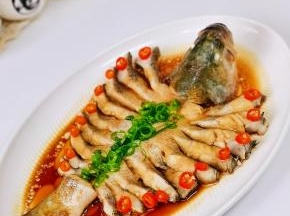 鲈鱼最好吃的做法。