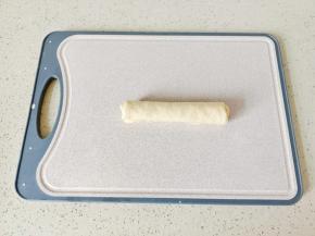 从上到下卷起来。