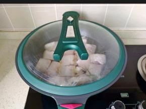 梯子在屋头

