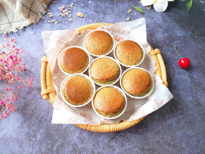 黑芝麻杯子蛋糕