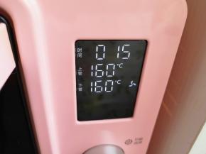 上下管160度烤15分钟。 