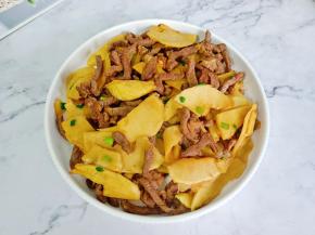 春笋脆爽开胃，牛肉也超好吃！