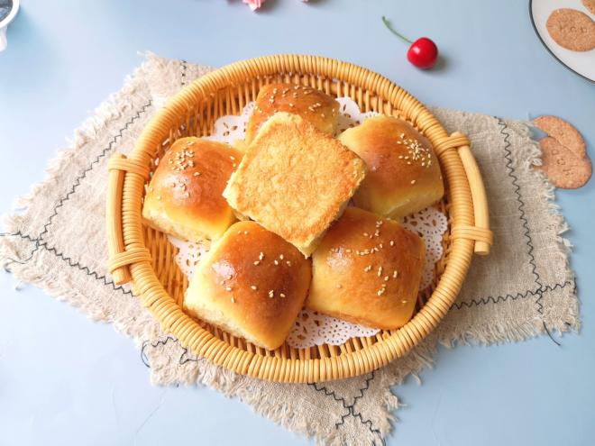 蜂蜜脆底小面包