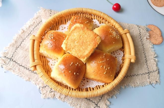 蜂蜜脆底小面包