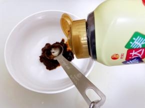 加入味达美臻品蚝油