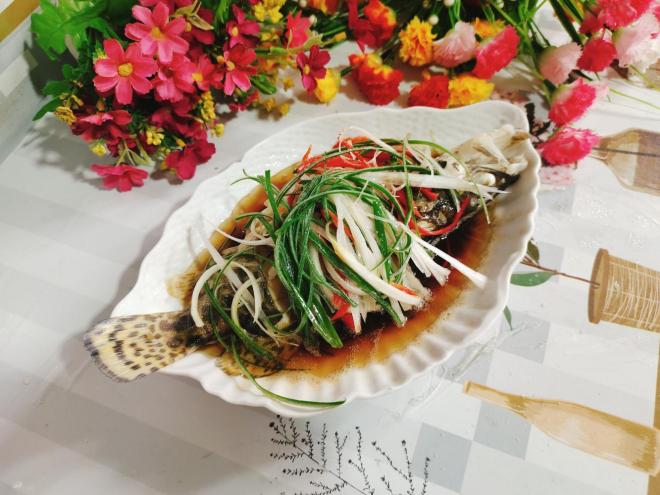 清蒸鲫花鱼