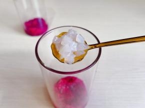 加入煮好的西米，椰果。