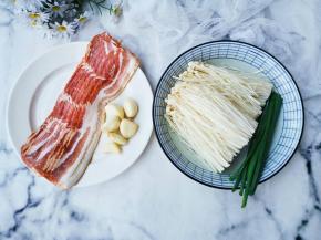 准备好所有食材。