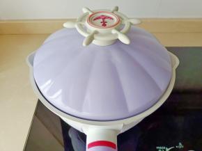 盖上盖子开大火焯水。