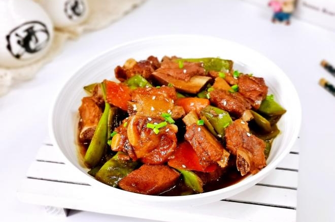 胡萝卜豆角炖排骨