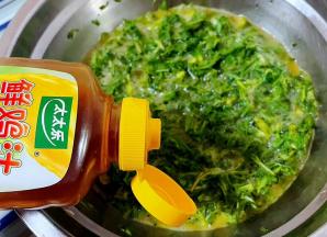 放入特别提鲜的鸡汁别有一番滋味