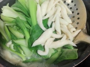 捞出，沥干水分！