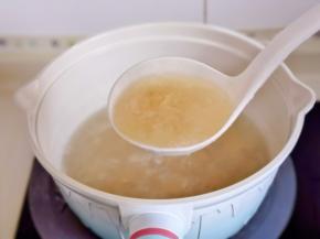 金燕耳熬至出胶。
