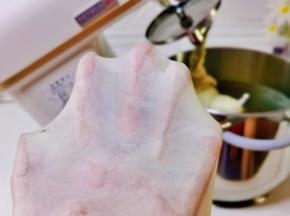 四档揉面至不易破的手套膜。