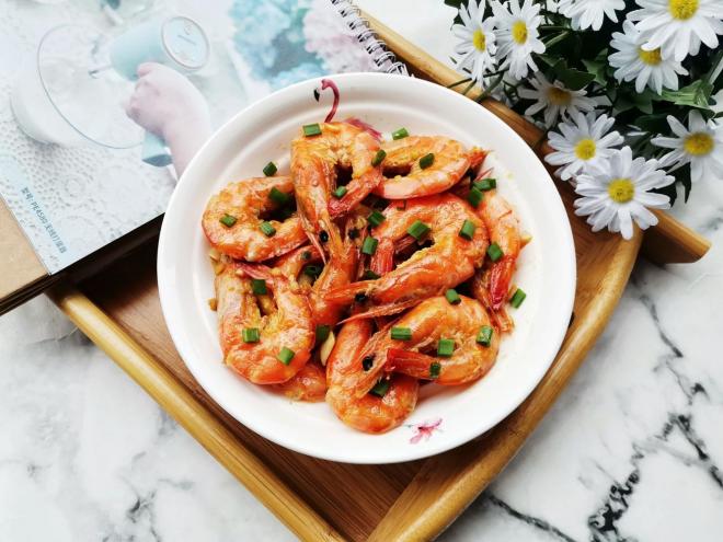 蒜香炒虾