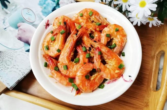 蒜香炒虾