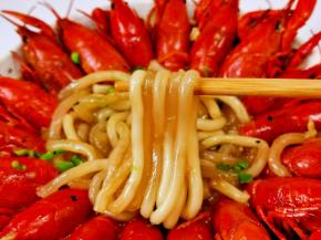 土豆粉太香了。