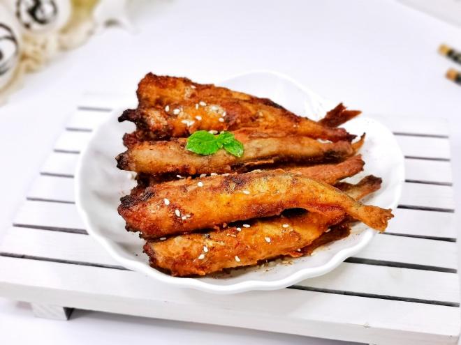 椒盐香辣多春鱼
